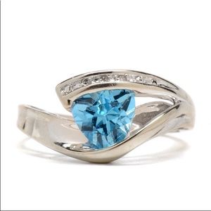 Estate 10k WhiteGold BlueTopaz & Diamond Ring 💍